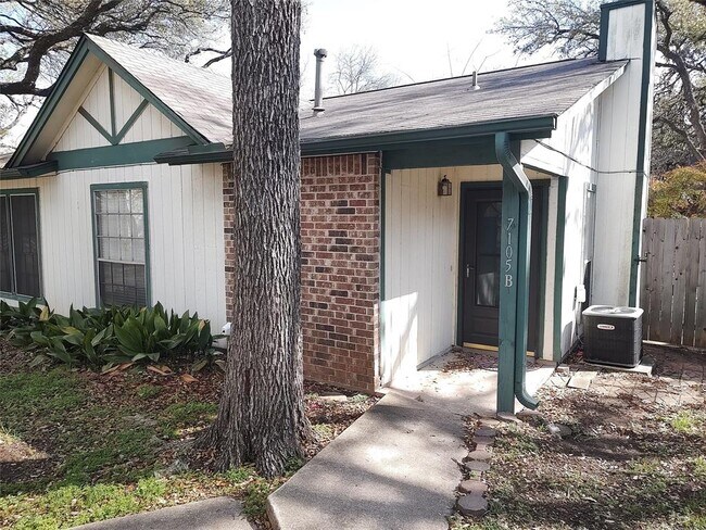 Foto del edificio - 7105 Treasure Cove