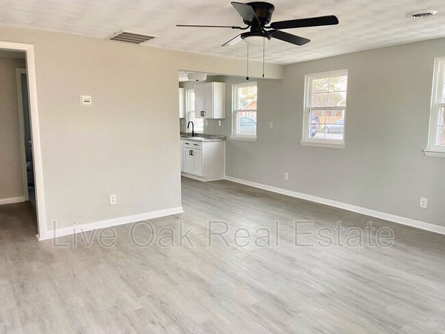 Foto del edificio - 9422 Peachtree St
