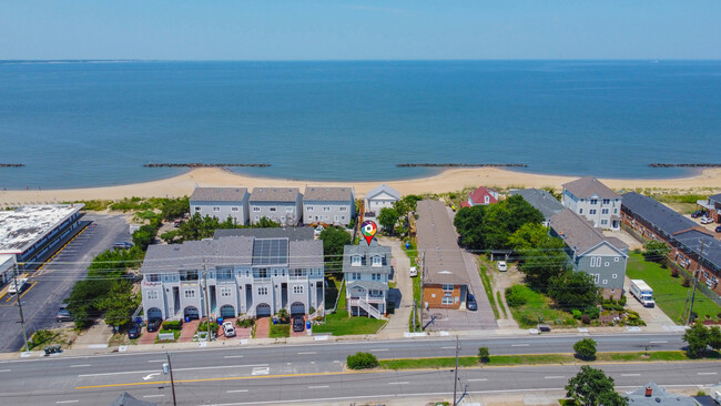 Building Photo - 980 W Ocean View Ave