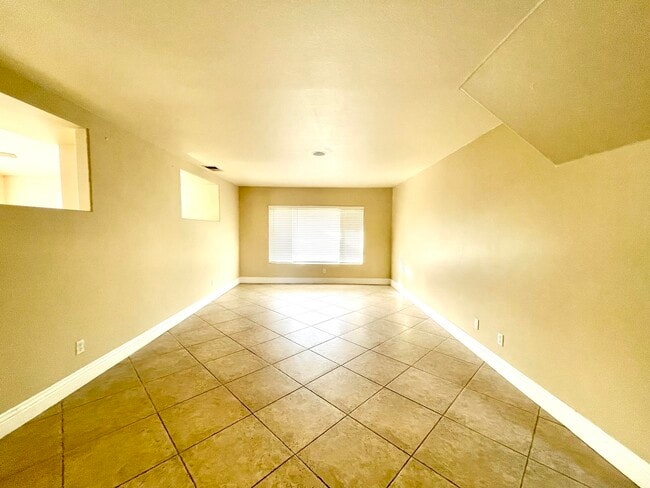 Building Photo - 79289 Paseo Del Rey