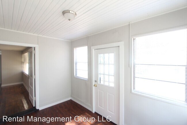 Building Photo - 3 br, 1.5 bath House - 6600 Seminole Drive