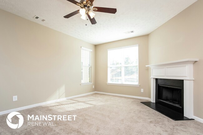 Foto del edificio - 4910 Heritage Cir