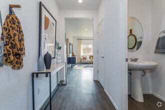 4BR, 2.5BA - 1,678SF - Aspen Vista at Anchor Pointe
