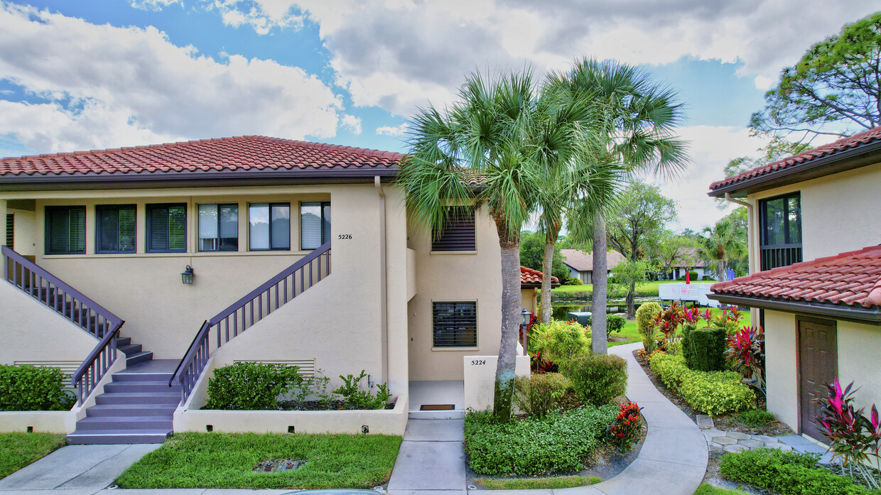 Ground Floor entrance - 5224 Lake Village Dr