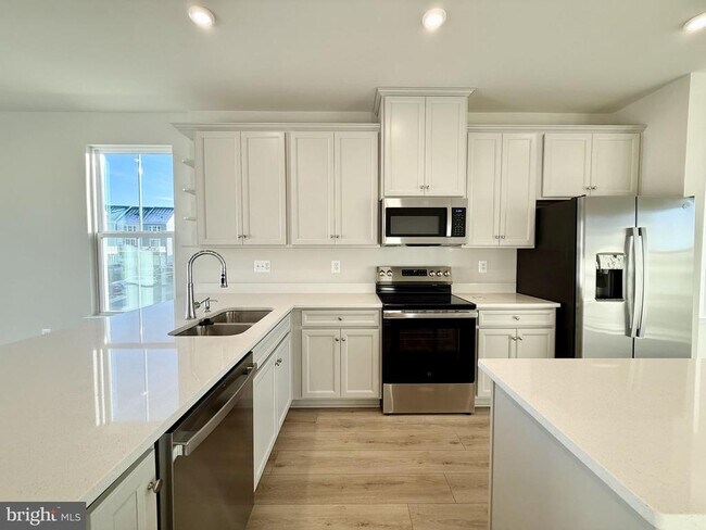 Foto del edificio - 9366 Tanfield Dr