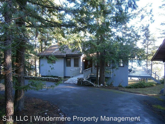 Building Photo - 149 White Point Rd