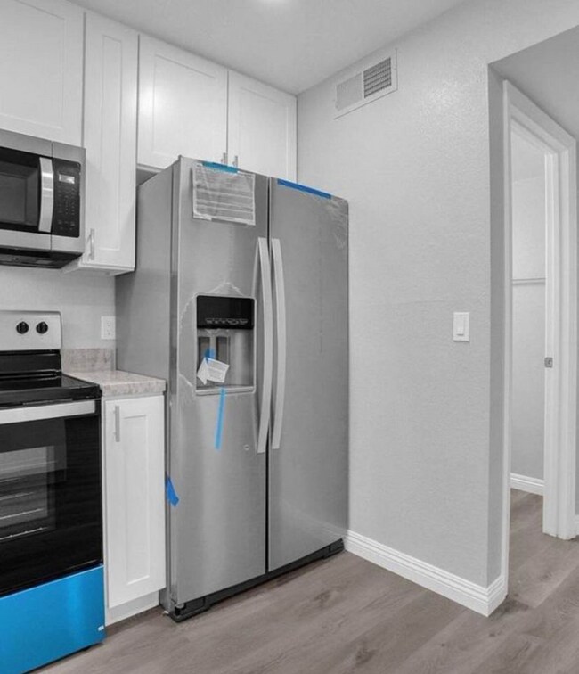 Foto del edificio - 16728 E Westby Dr