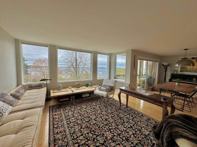 Building Photo - Olympic Place Condominiums ~ Queen Anne