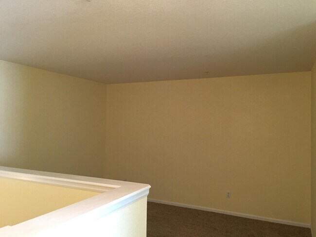 Foto del edificio - 14300 Waterside Ln