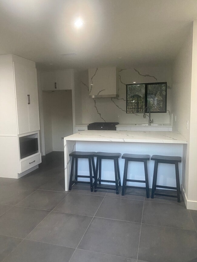 Photo - 10509 Angell St House