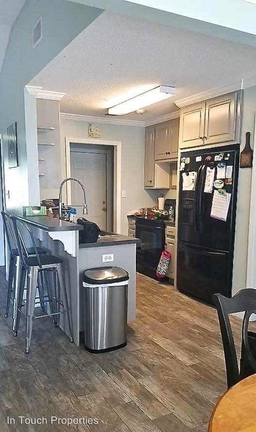 Foto del edificio - 3 br, 2 bath House - 36 Ridge Road