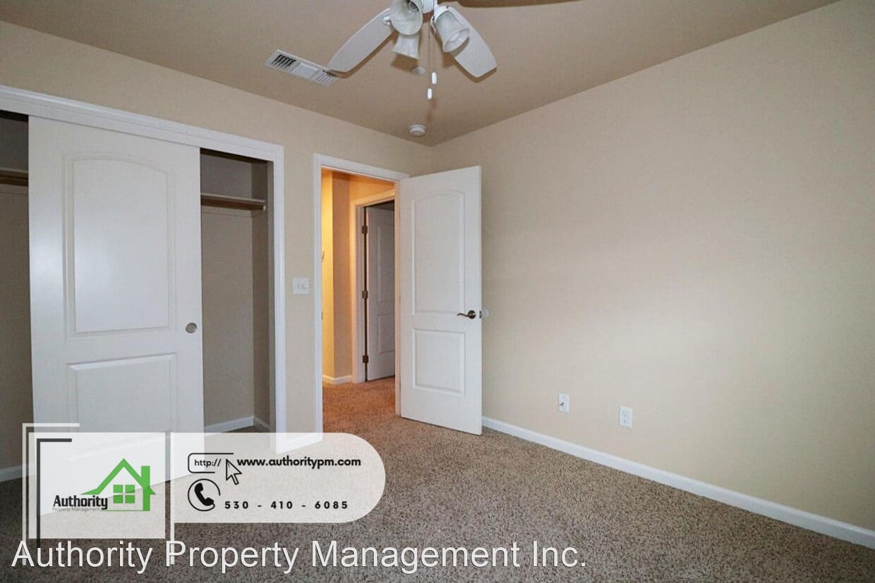 Building Photo - 3 br, 2 bath House - 550 Mission De Oro