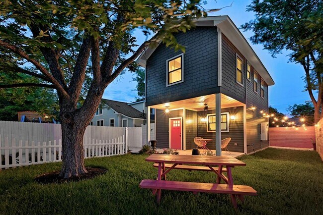 Foto del edificio - 4313 Maybelle Ave