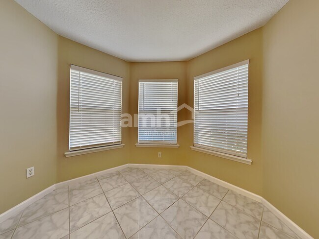 Foto del edificio - 9422 Daniels Mill Dr