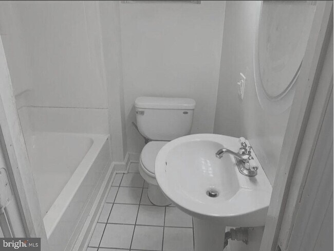 Foto del edificio - 5331 Market St