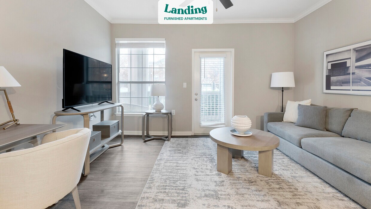 Foto principal - 7991 Capilano Dr