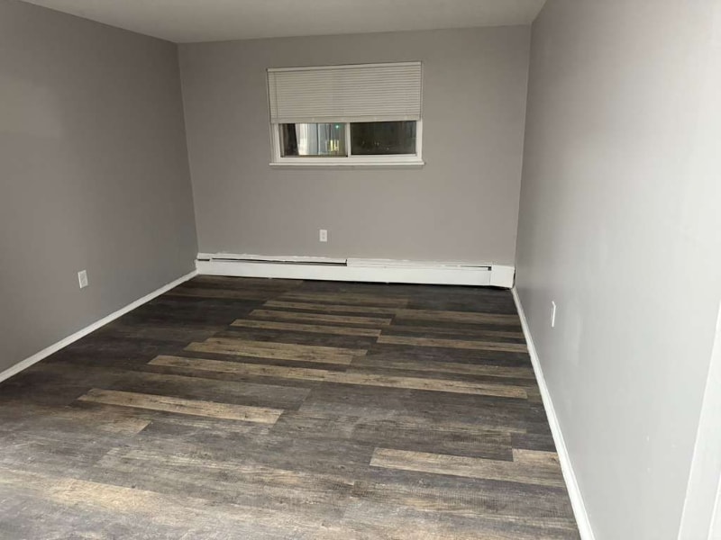 Photo - 13540 Superior Rd (East Cleveland, OH)