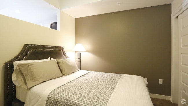 Studio - Turquoise - Coda