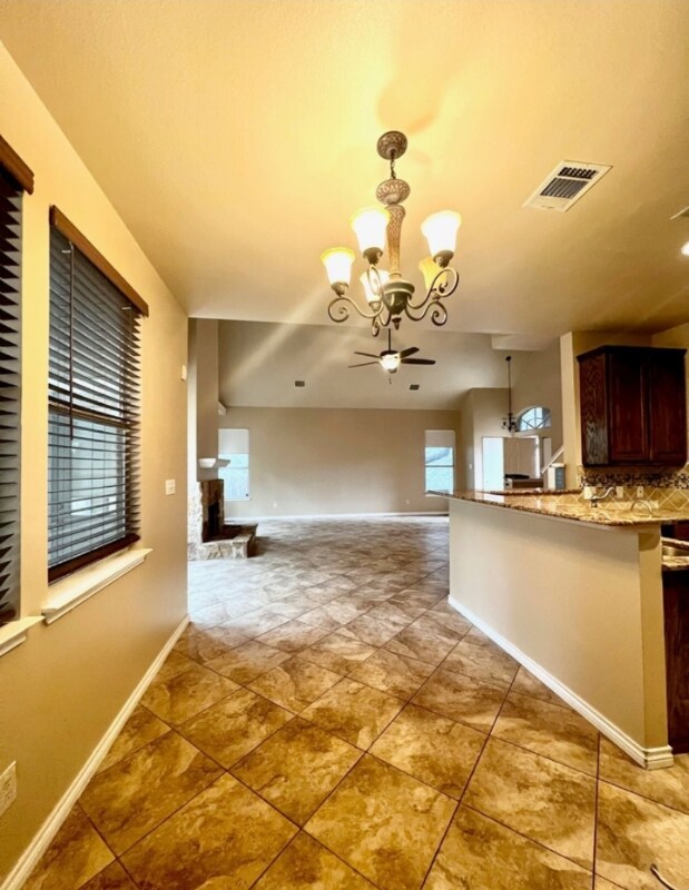 Building Photo - 10326 Rainbow Creek