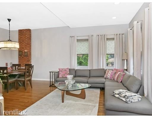 Primary Photo - 2 br, 1 bath Apartment - 532 Tremont St