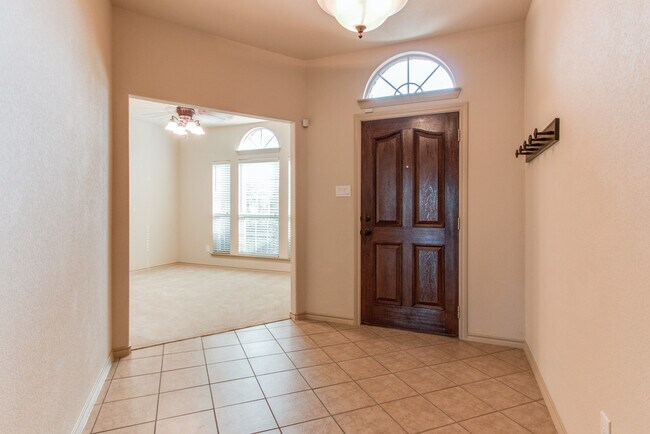 Foto del edificio - 3220 Hornbeam St