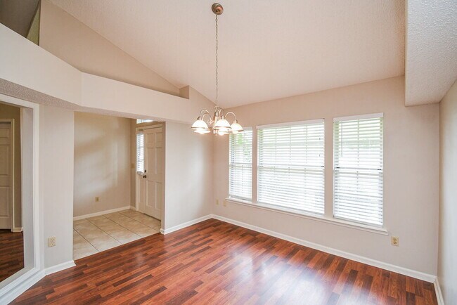 Building Photo - 6061 Antigua Ct