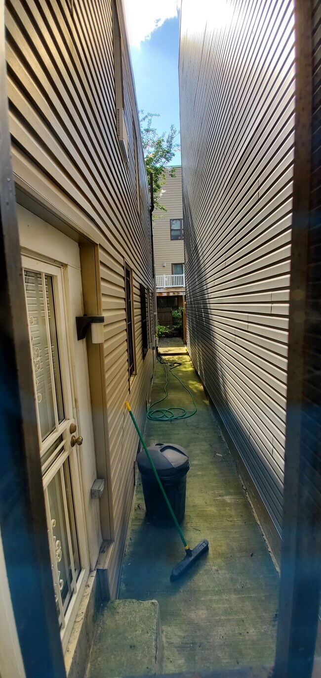 Side Yard - 1326 N 7th St