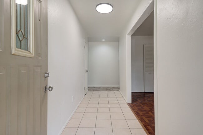 Foto del edificio - 4012 NW 62nd Terrace