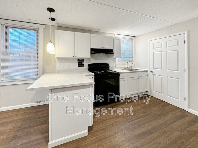 Foto del edificio - 720 E Market St