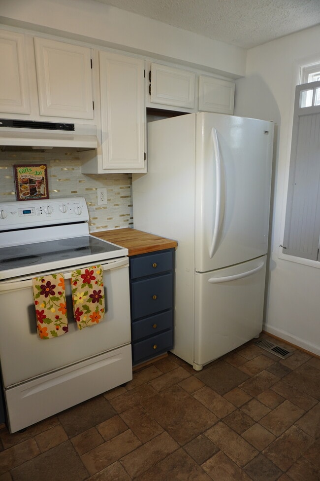 Foto del edificio - 25 Stillwood Cir