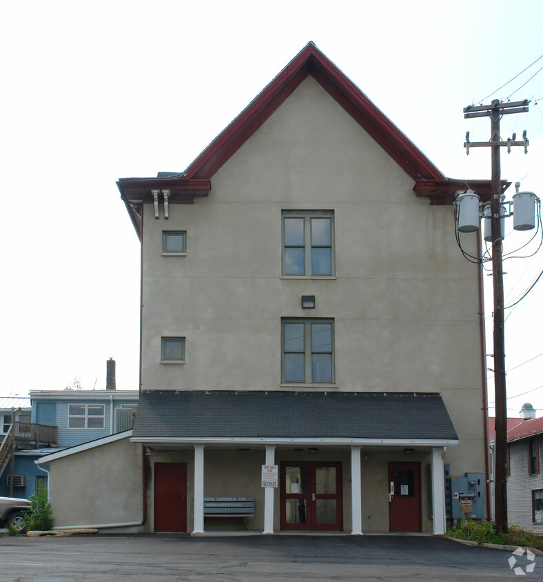 Building Photo - 1 S Main St