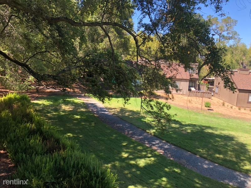 310 Indian Way, Novato, CA 94949 Condo for Rent in Novato, CA