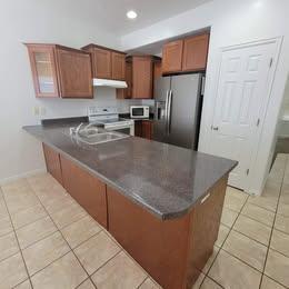 Building Photo - 5223 Dove Creek Ln