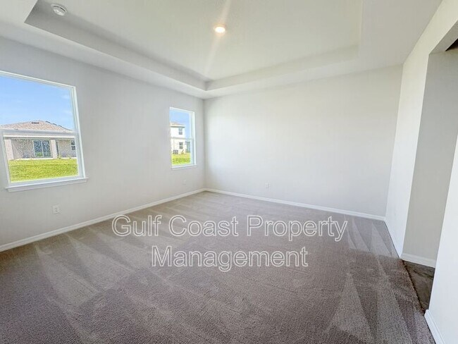 Building Photo - 16010 6th Ave E