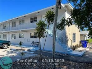 Foto principal - 4652 Poinciana St