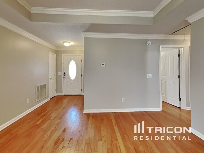 Building Photo - 118 Goldleaf Street Lexington SC