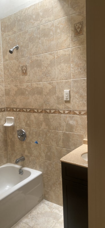 Foto del edificio - 9404 76th St