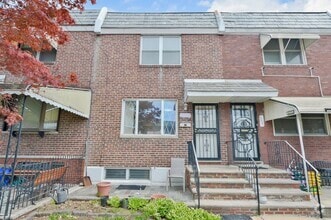 Building Photo - 2019 S Etting St