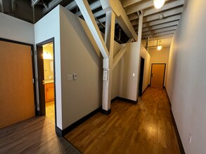 Interior Photo - Station House | Near The Loop