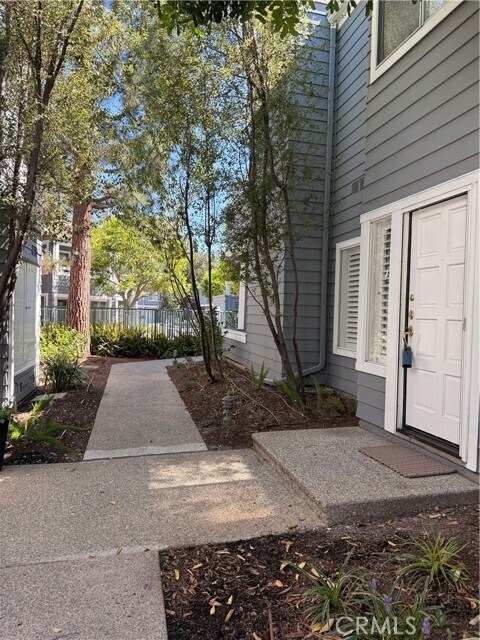 Foto del edificio - 224 Hartford Dr