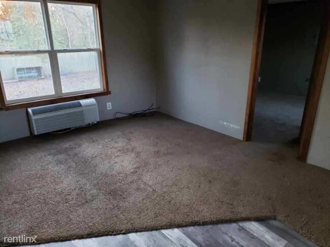 Building Photo - 1 br, 1 bath House - 671 Harwood Ave