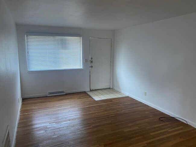 Foto del edificio - 2516 W Newman Pkwy