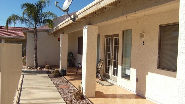 Foto del edificio - Superstition Views Apartments