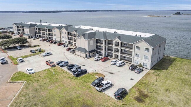 Foto del edificio - 7037 Kingston Cove Ln
