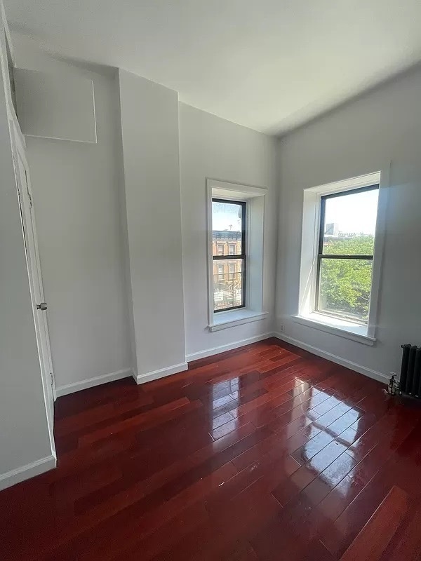 Building Photo - 1 Bedroom 1 Bathroom