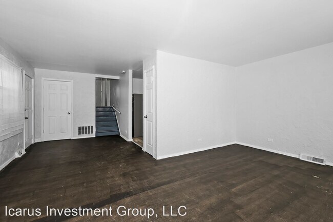 Building Photo - 5 br, 2 bath House - 11318 S. Carpenter St