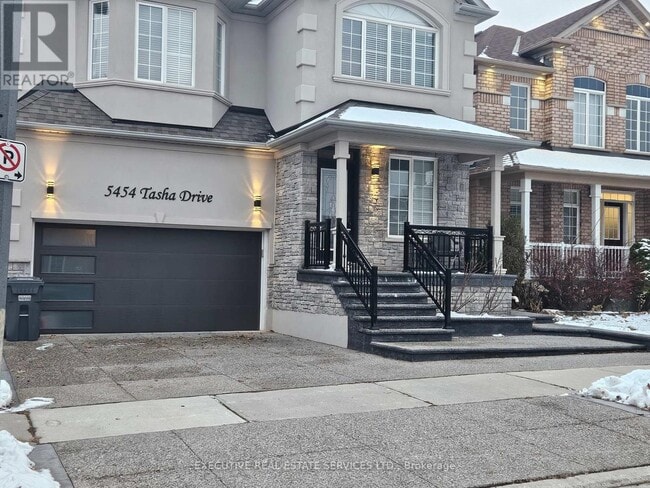 Building Photo - 5454 Tasha Dr