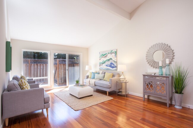 Building Photo - 1468 Golden Meadow Square