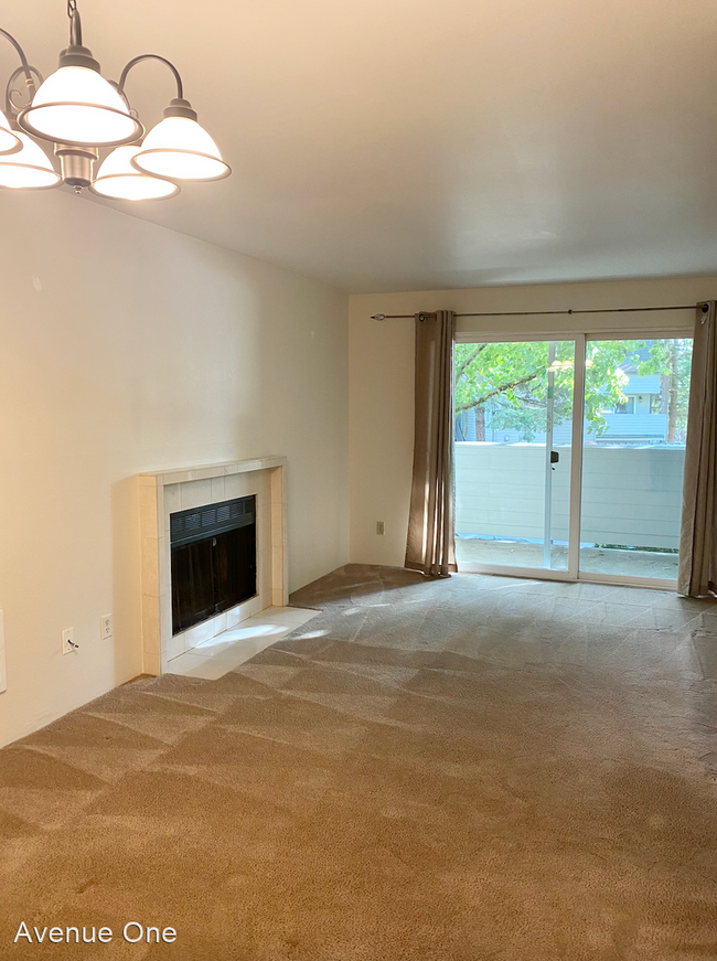 Foto del edificio - 2 br, 2 bath House - 11909 93rd Ln NE Apt ...