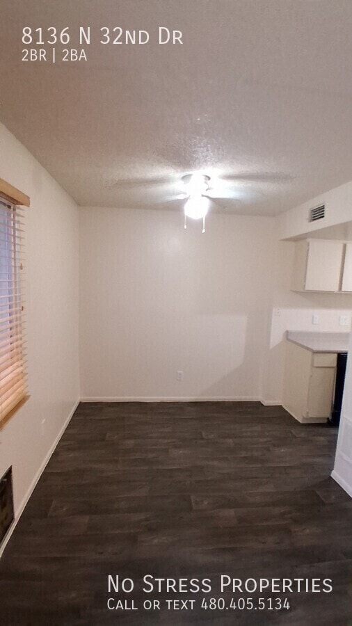 Building Photo - 8136 N 32nd Dr